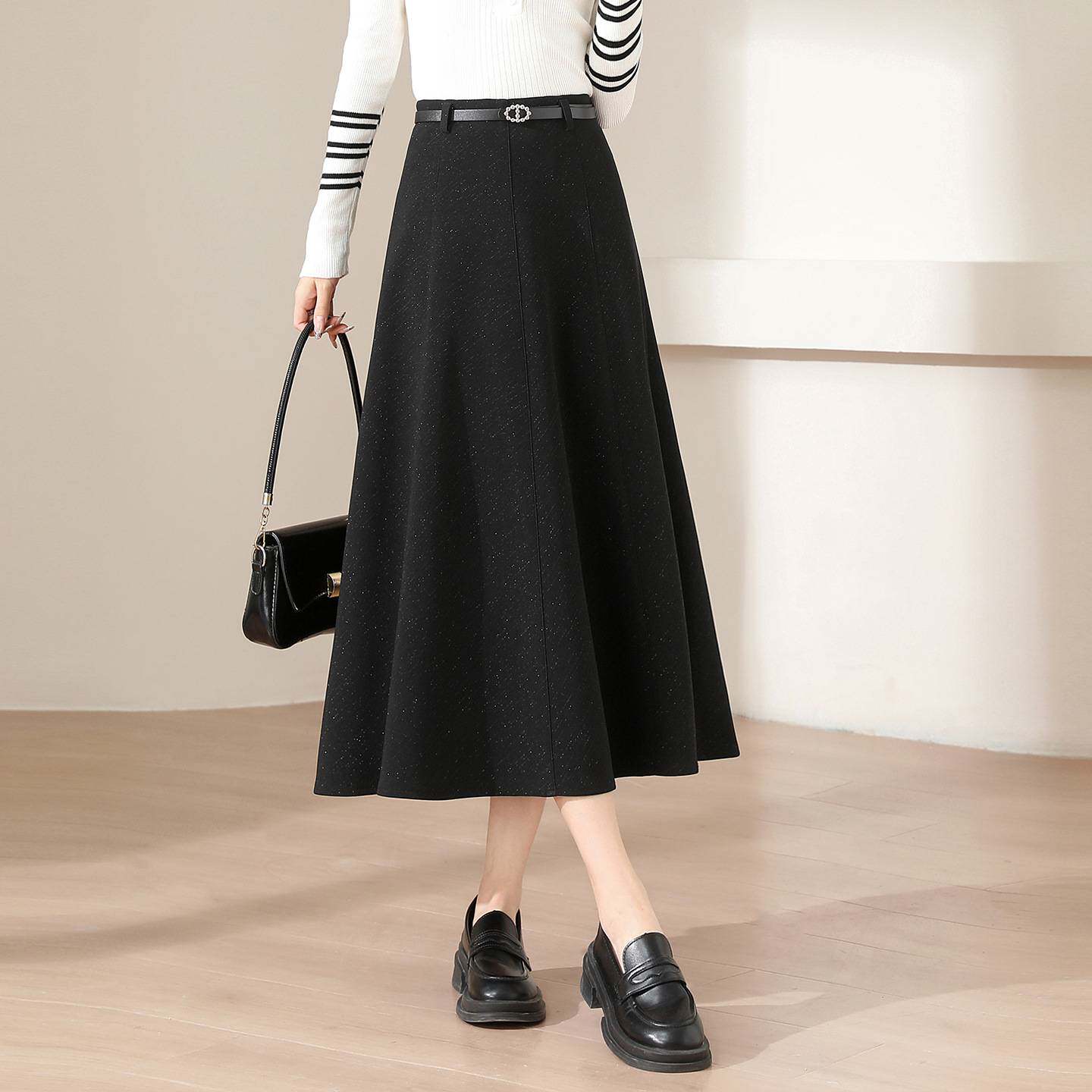 专柜品牌黑色a字半身裙女2026春季新款百搭高腰显瘦亮丝中长款休