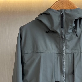 经典 现货发情侣 ZHENG 刺绣logo户外冲锋衣SDYA561 老客入