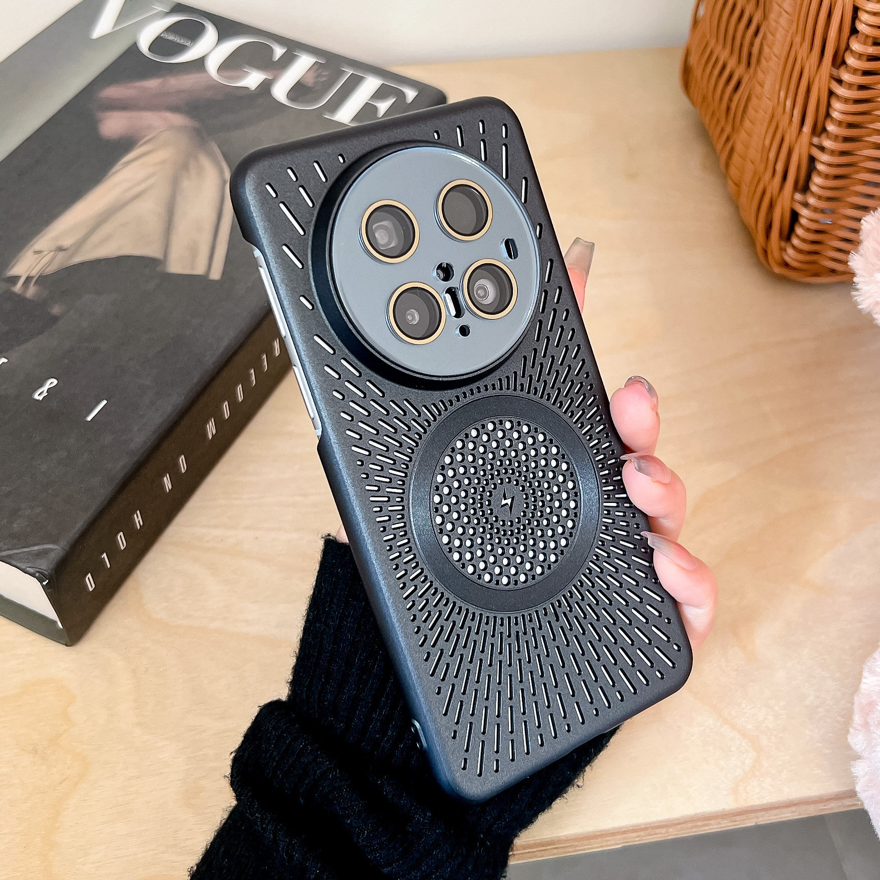 冰感散热磁吸壳适用华为mate70手机壳新款透气孔mt70高级感70pro+带镜头膜pura70超薄mate60硬壳Magsafe充电,3C数码配件,手机保护套/壳,淘宝优惠券,粉丝福利购,淘宝优惠卷