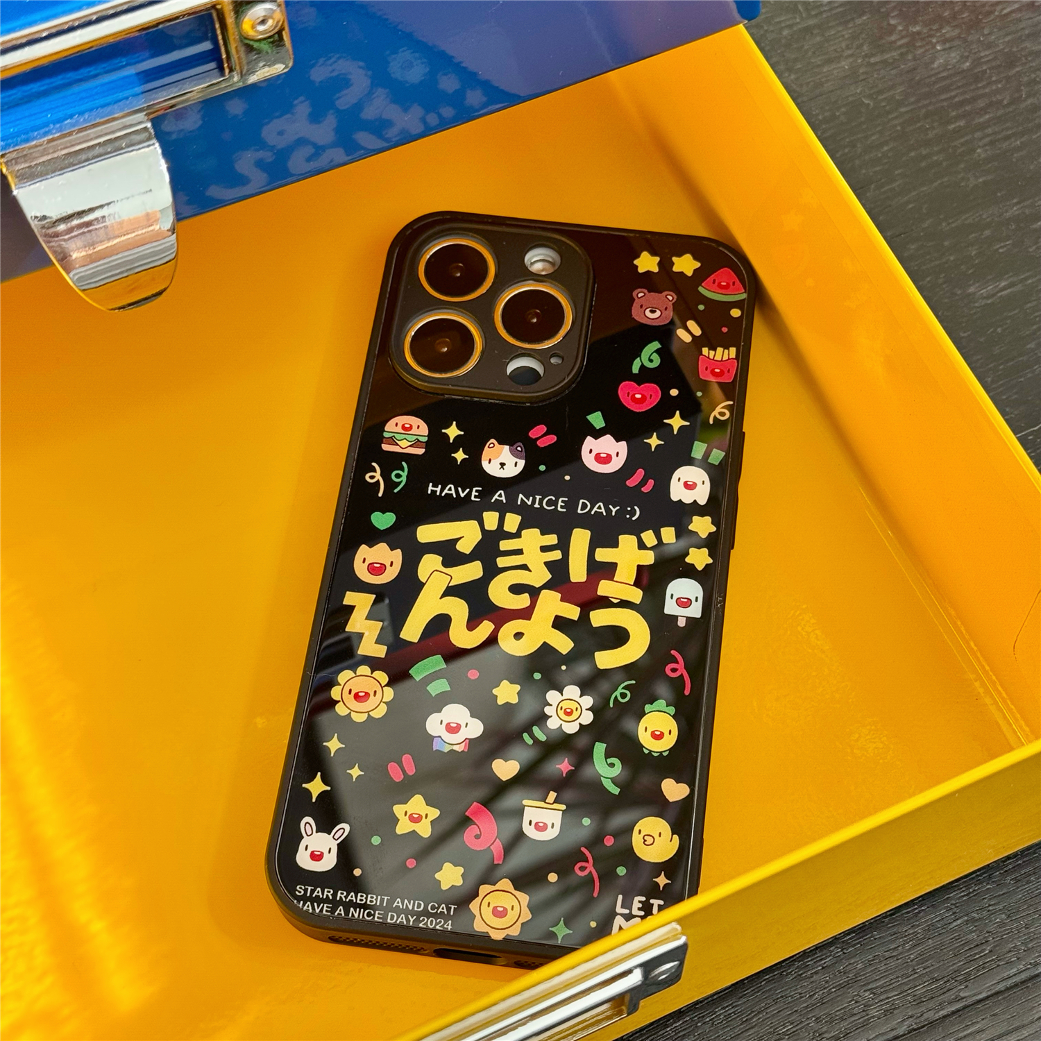 适用苹果/华为Pura70Pro/小米/OPPO/VIVO全包AG玻璃手机壳男女款iPhone16/15/14/13Promax可爱卡通黑色ins风