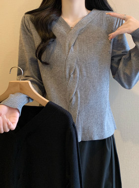 大码胖mm麻花V领灯笼袖针织衫女秋冬宽松显瘦遮肉毛衣内搭打底衫
