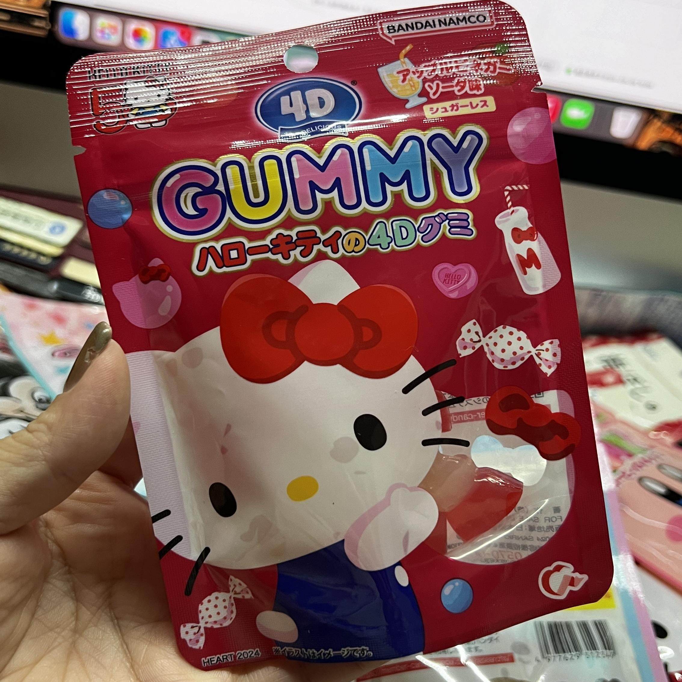 日本代购 BANDAI万代迪士尼4D果汁软糖立体卡通qq软糖kitty 小新