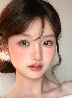 YFEIFEIE温柔气质白色毛绒球珍珠耳钉女秋冬毛茸茸耳环设计感耳夹