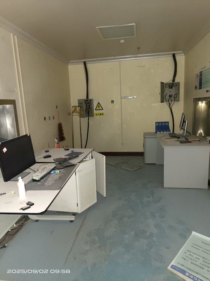 1月14日黔西南布依族苗族自治州医疗设备、办公家具及电子设备等动产若干（详见明细表）网络拍卖公告