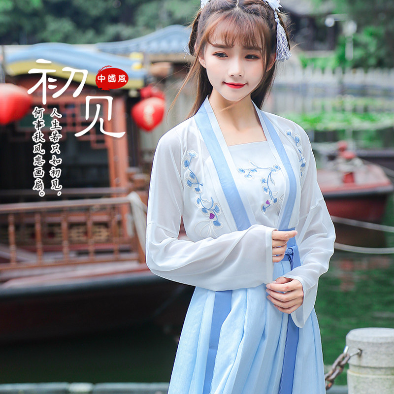 春季民族风襦裙曲裾班服毕业照