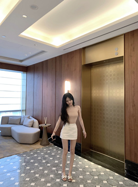 Yumeo钰 极简系～版型很绝a字半身裙高腰显瘦包臀短裙带内衬