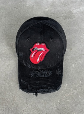 False Perception 血牙刺绣Logo 棉 鸭舌帽 水洗黑