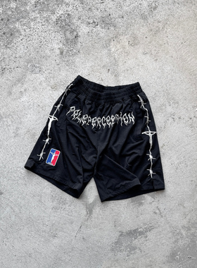 False Perception 刺绣网面短裤黑色/白色