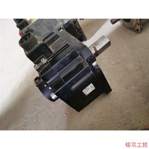 议价直拍不发:议价三菱伺服电机,HS204S拆机包好,要的聊