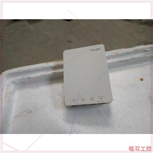 议价直拍不发:RUijie锐捷 RG-AP130     成色如图所示