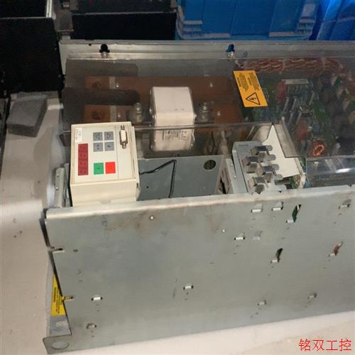 议价直拍不发:议价直流调速6SE7036-1EE85-1AA0成色如图,