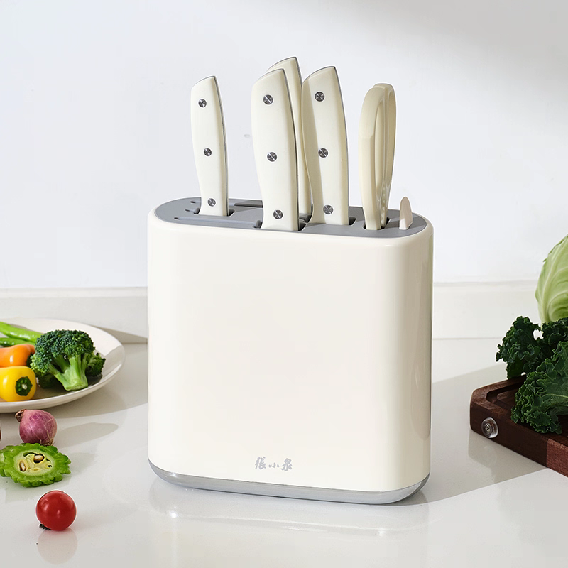 新疆包邮张小泉套装组合刀具斩骨刀切片刀小厨刀切菜刀水果刀剪刀