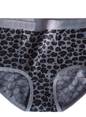 秋冬新款无缝豹纹性感包臀中腰高弹大码舒适无痕纯棉抑菌裆内裤女