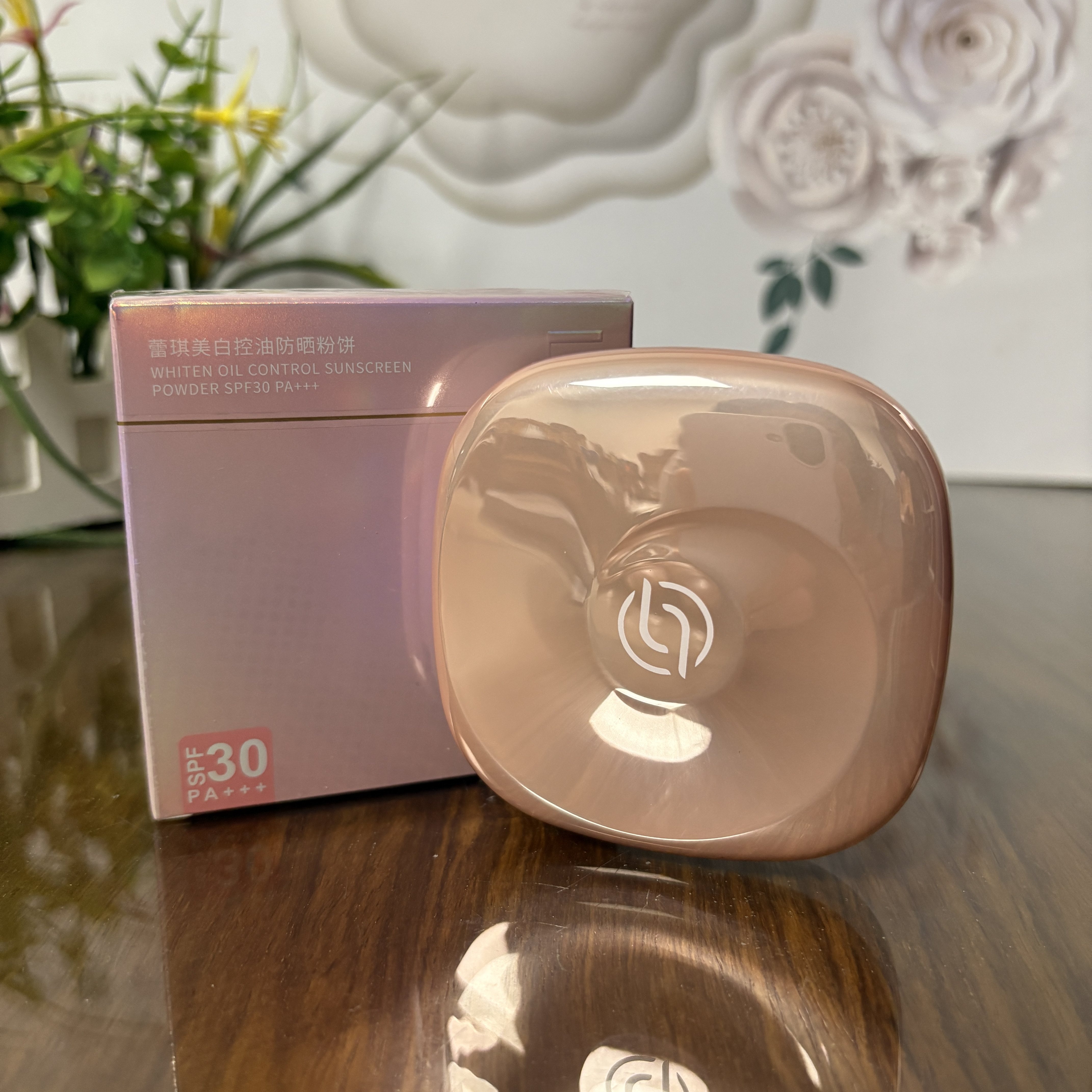 蕾琪美白控油防晒粉饼SPF30PA+++粉质细腻轻薄持久定妆防水防汗