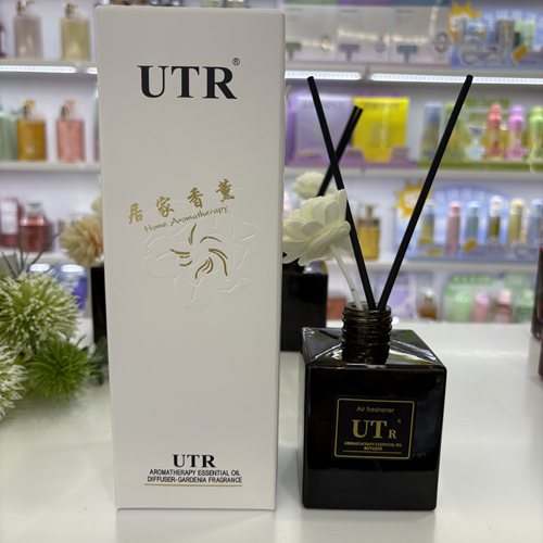 UTR植物精油藤条香薰200ml家居无火香薰花草精油散香器栀子花白茶