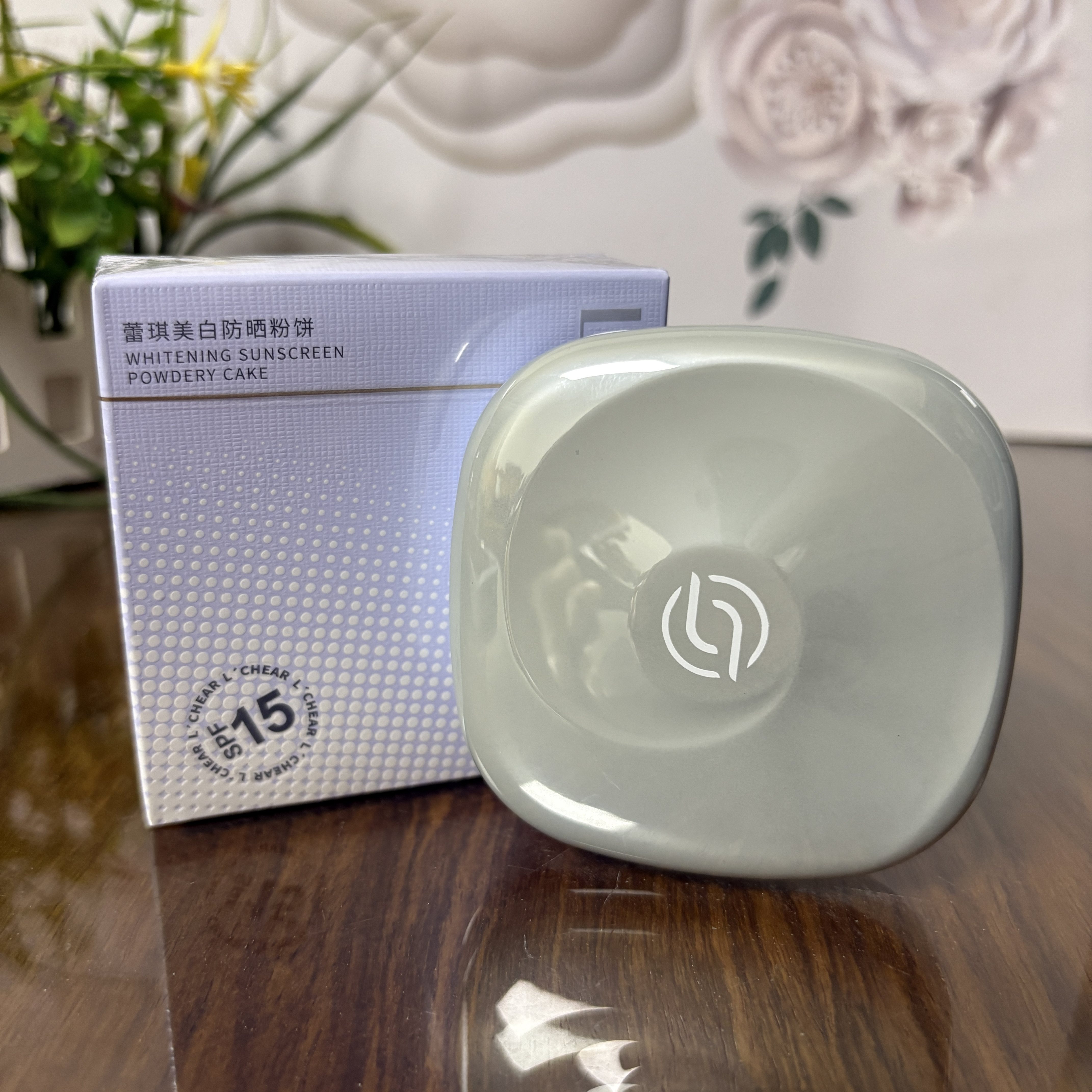 蕾琪美白防晒粉饼SPF15控油定妆持久遮瑕防水防汗不易脱妆10g正品