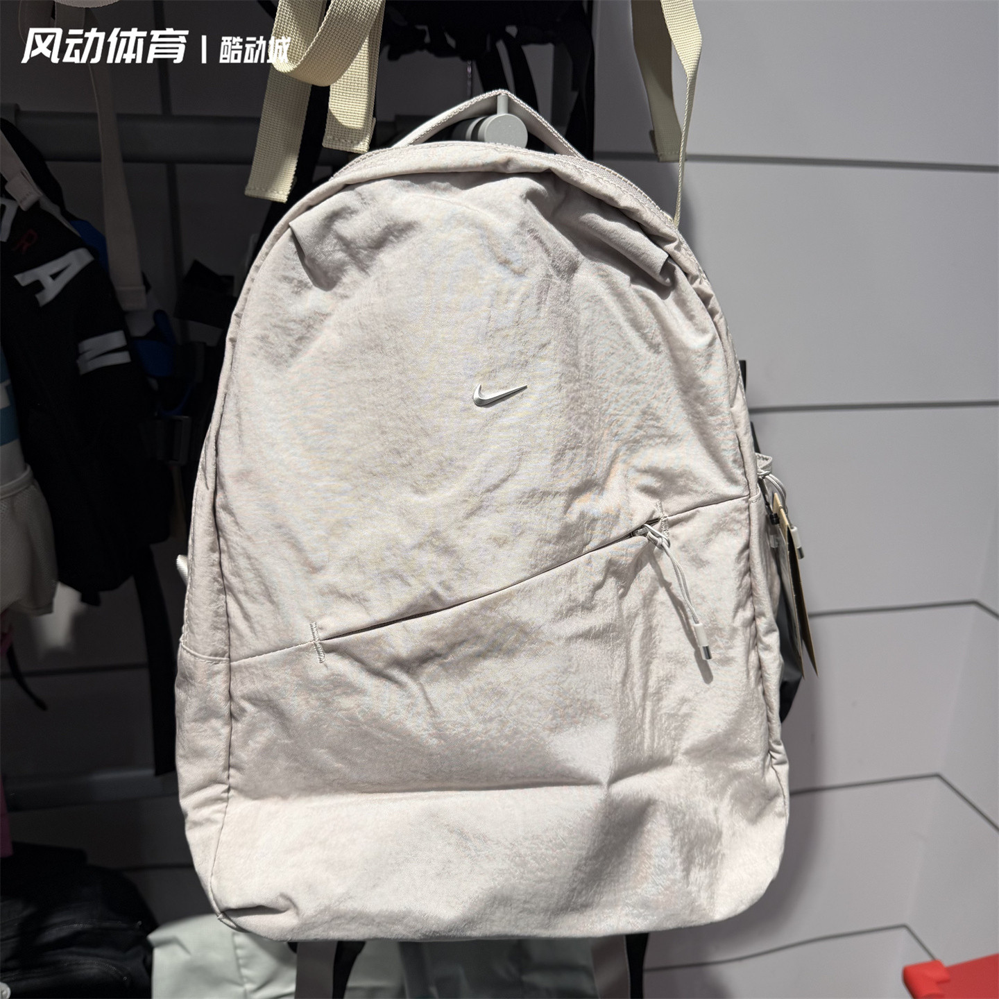 Nike耐克新款小logo学生书包男女户外防水运动双肩背包HF7007-009