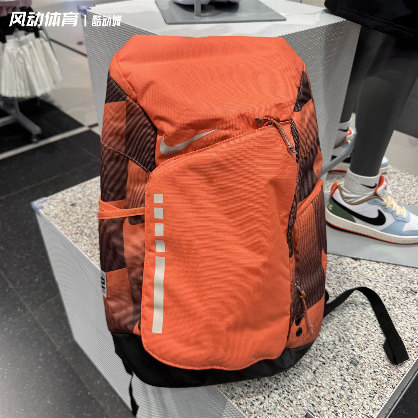 耐克Nike气垫精英双肩篮球背包