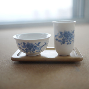 独家原创设计自制茶具三件套蓝彩牡丹图白瓷闻香杯品茗杯茶包