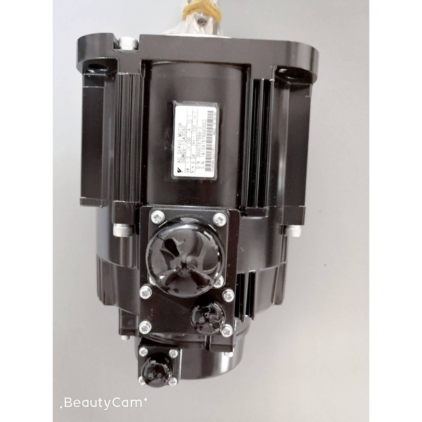 SGMPS-01A2AH12安川电机 全新原装 质保1年