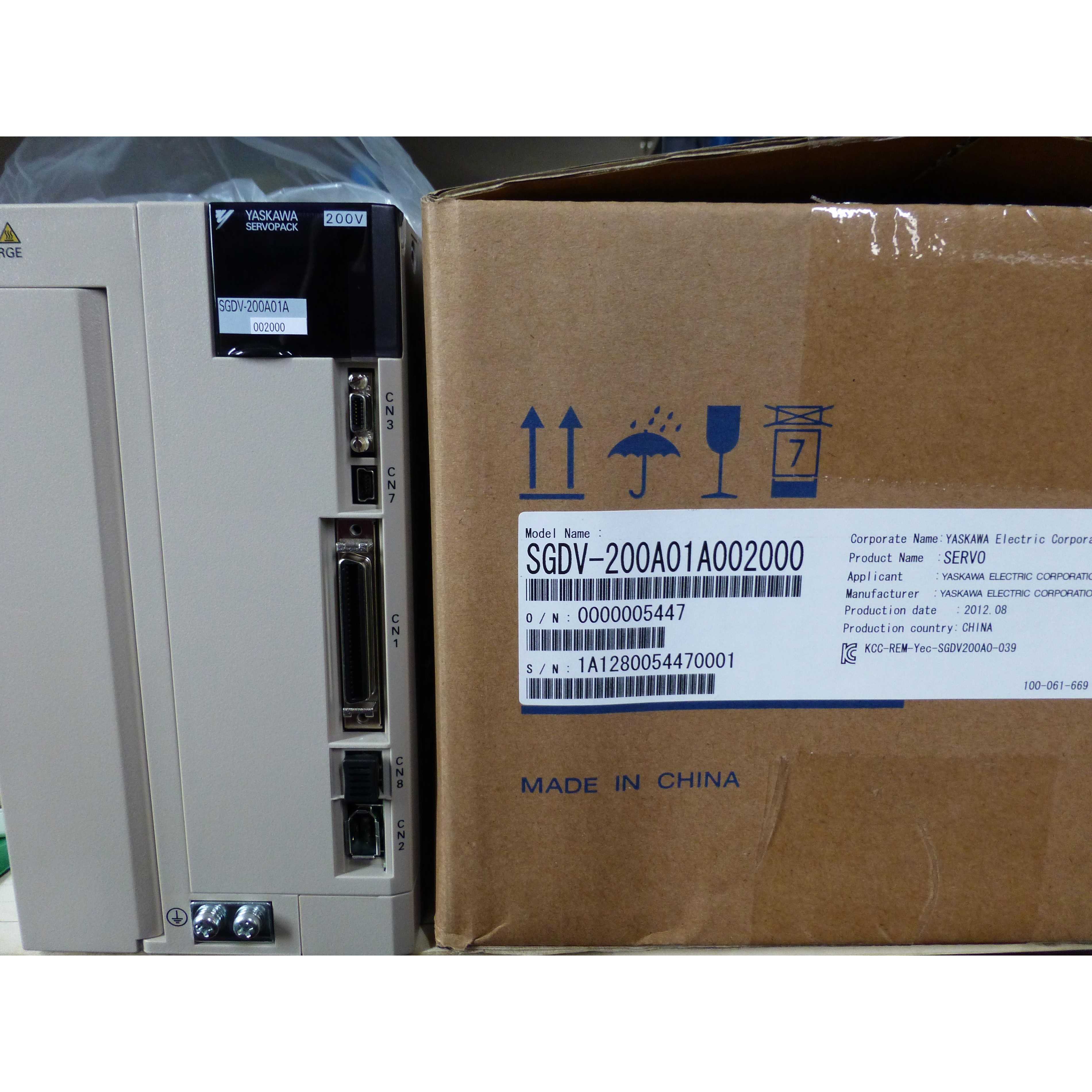 全新原装安川伺服电机SGDV-R90AE1A