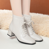 2026秋冬新款 短靴女英伦甜酷复古真皮百搭厚底舒适白色马丁靴女