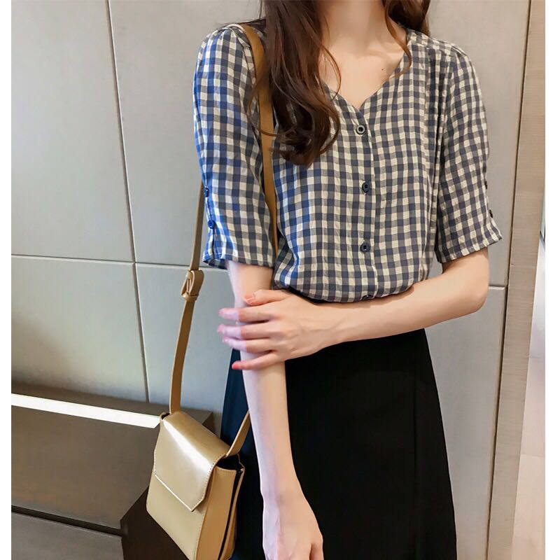 大码女装2019夏装新款V领格子衬衫女上衣胖妹妹宽松显瘦洋气衬衣在类目 女装/女士精品, 衬衫中 - 来自Buy2taobao.com提供专业的淘宝代购服务