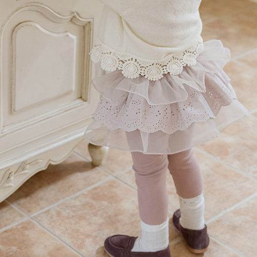 2025春款草莓珊韩国儿童女孩童自带打底裤网纱刺绣蓬蓬半身裙裙裤