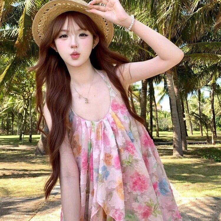 夏季海边多巴胺粉色碎花连衣裙女