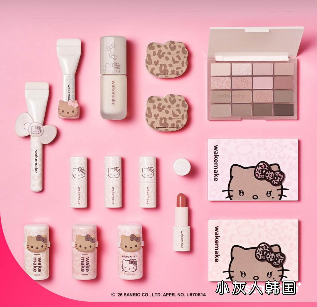 6月新▼wakemake限定豹纹黑hello kitty联名限眼影盘30唇釉腮红