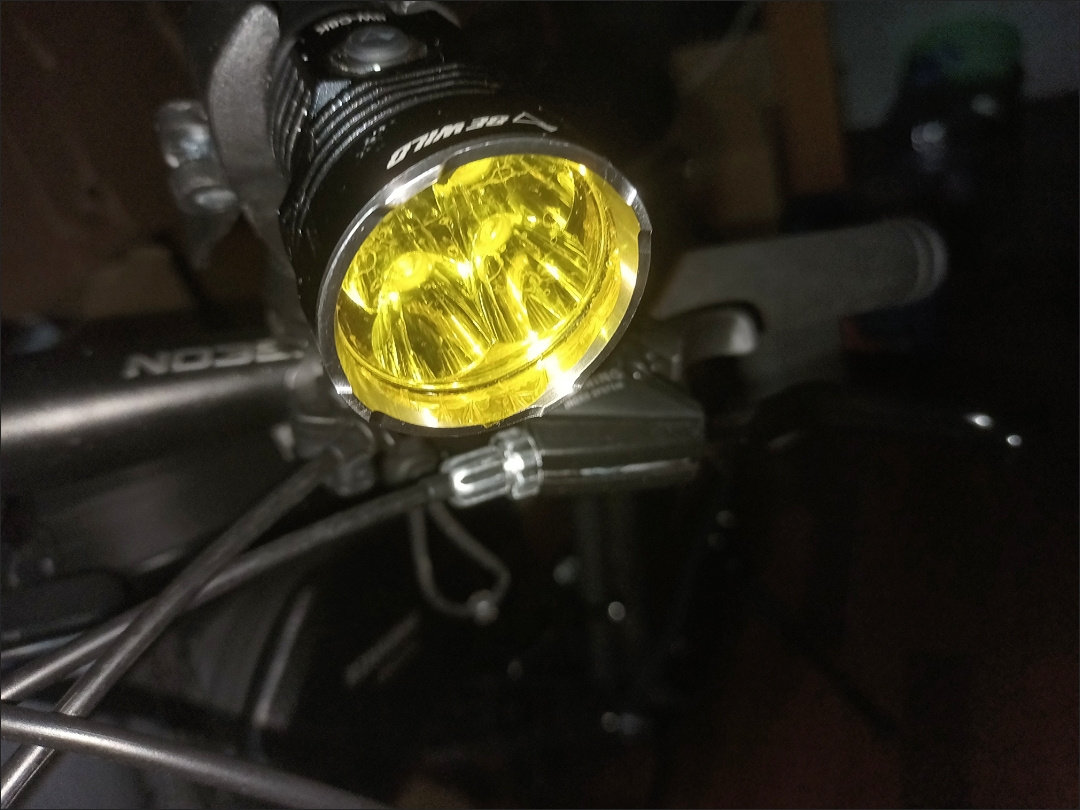 圆形筒灯射灯紫黄绿改色膜舞台氛围灯灯光变色膜耐高温自粘贴纸
