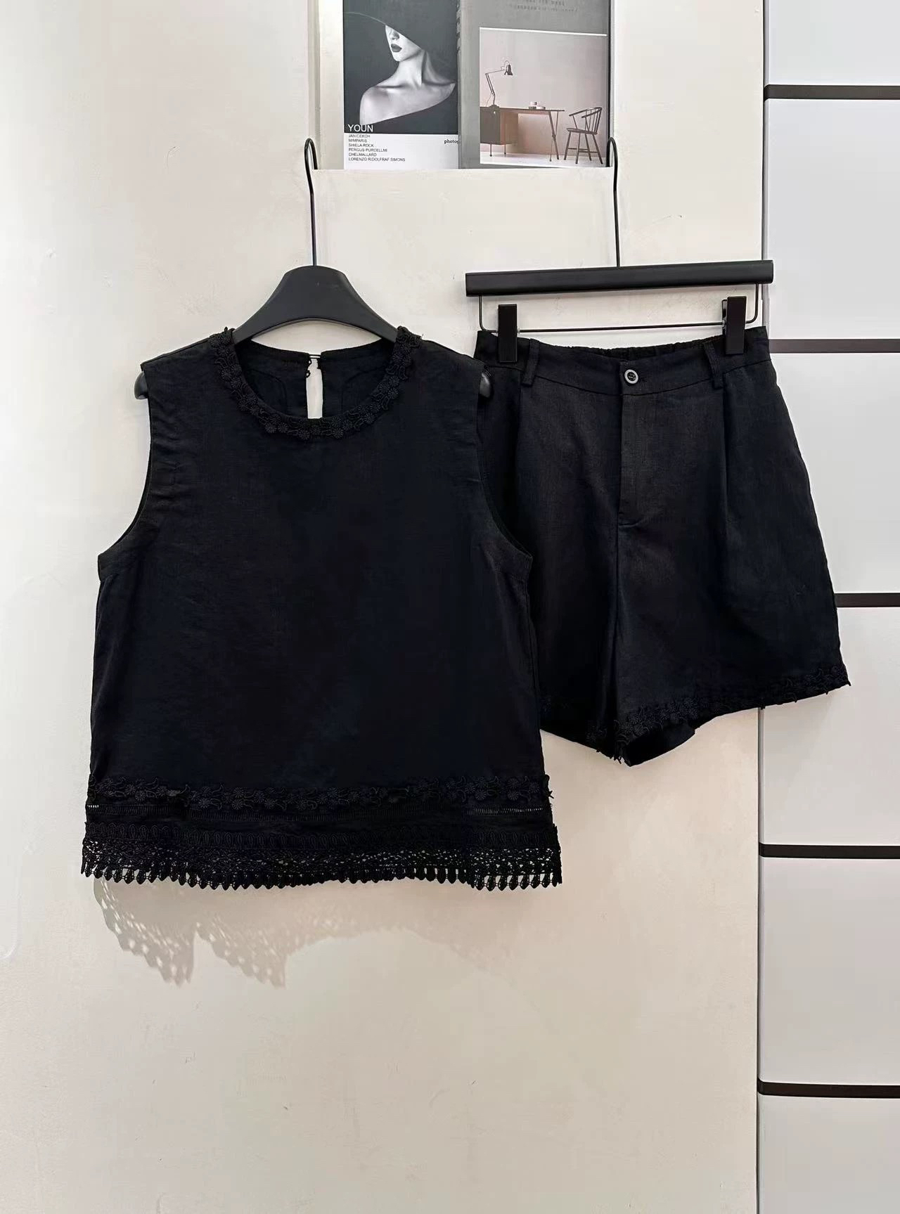 MAY MKON韩国慵懒风亚麻无袖衬衫背心短裤两件套蕾丝花边套装女