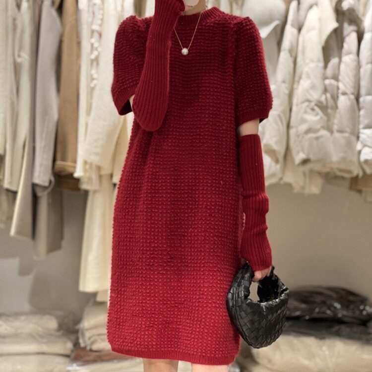 红色气质毛衣裙女春秋款韩剧穿搭新年战袍带袖套气质名媛连衣裙子