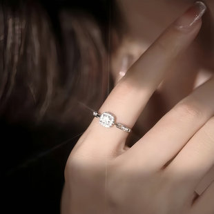 菲菲珠宝方钻链条戒指女高级感轻奢简约日常通勤闪钻指环生日礼物