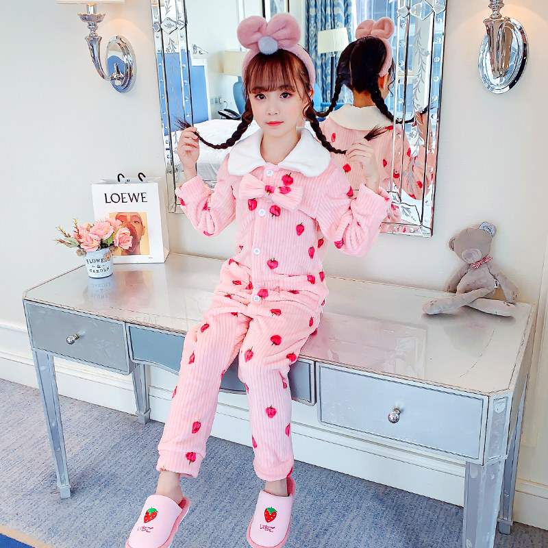 CHILDRENS ONE-PIECE PAJAMAS AUTUMN AND WINTER CORAL VELVET GIRLS FLANNEL BABY KICK ANTI GIRL BELLY PROTECTION STRAWBERRY LOUNGEWEAR