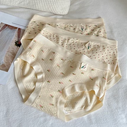 【花不误期】7A抗菌内裤女a类纯棉少女生甜美夏薄款中腰无痕底裤