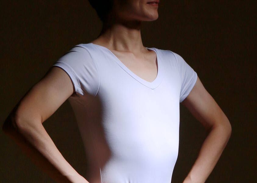 男生v领连体短袖天蓝色芭蕾舞连体服白色黑色促销