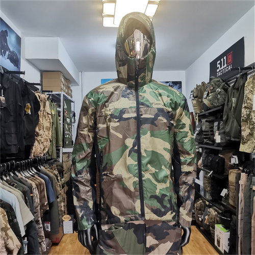 超轻保暖carinthia防风超薄夹克