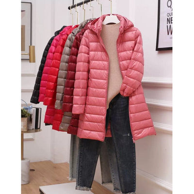 2025年秋冬新款轻薄羽绒服女中长款白鸭绒韩版轻便显瘦外套脱卸帽