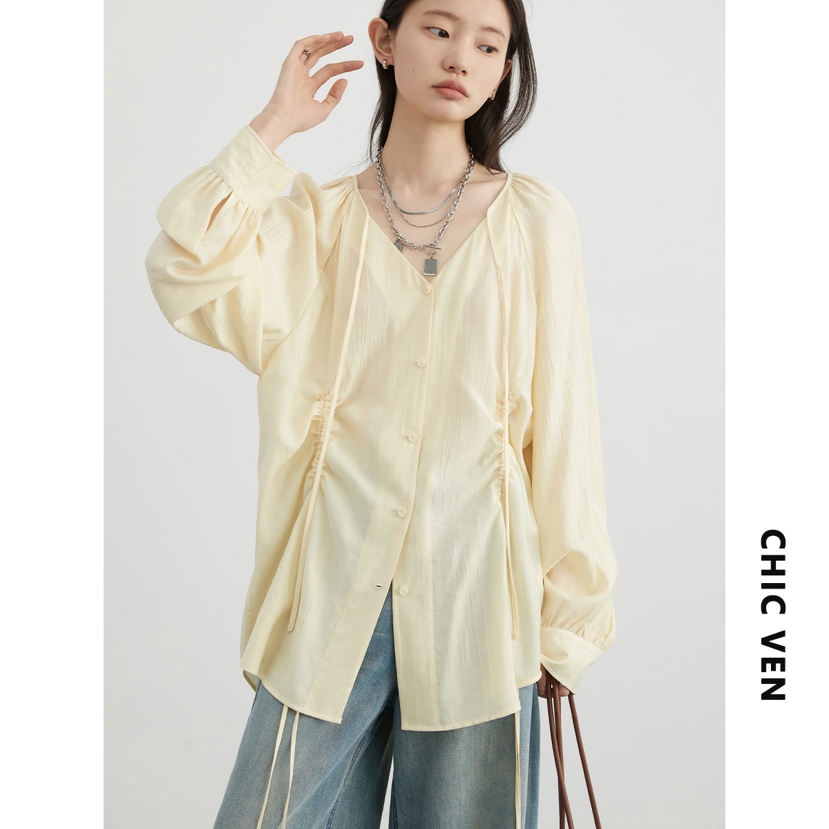 CV大码女装 2025夏季新款韩版V领抽褶插肩长袖衬衫宽松系带衬衣女