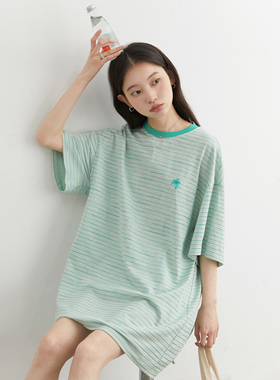 CV大码女装 夏新款海盐系撞色条纹刺绣短袖T恤宽松长款上衣女胖mm