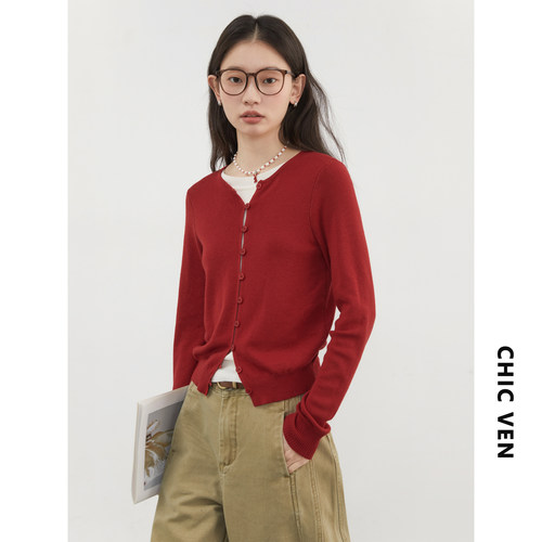 圆领假两件针织衫修身上衣