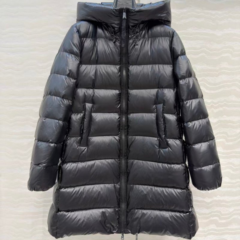 深圳南油进口90白鹅绒羽绒服