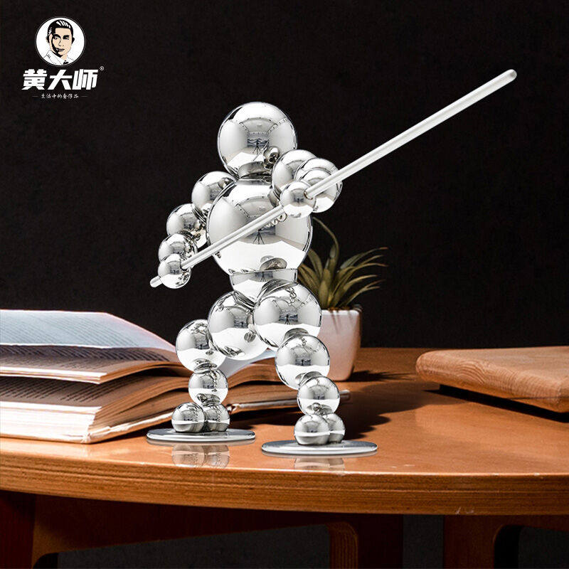 黄灿焕武术造型办公室桌面摆件轻奢客厅酒柜电视柜书房家居创意摆