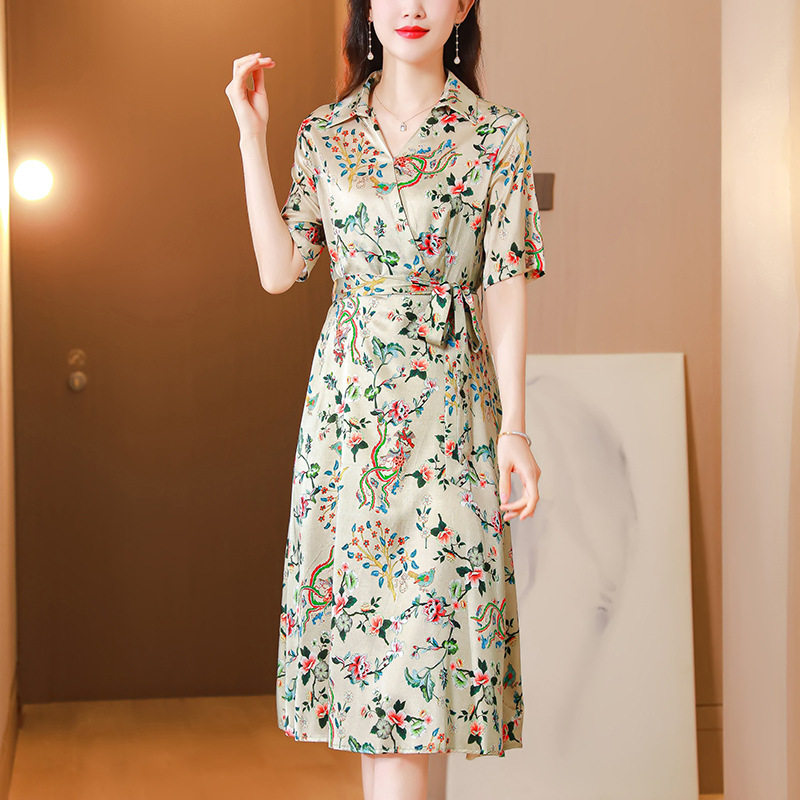 明星同款真丝连衣裙女夏季新款V连衣裙