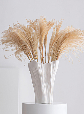 现代侘寂风高颜值不规则皱褶艺术感哑光白黑色陶瓷花器装饰品摆件