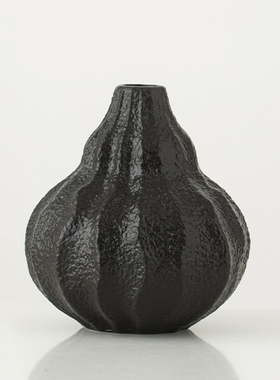 现代陶瓷艺术半哑光釉黑色粗陶花器组合小花瓶民宿桌面装饰瓶摆件