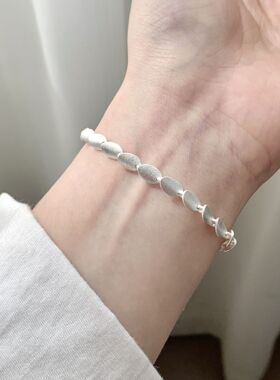 包邮小众设计哑光雾面鳞片手链女简约冷淡风气质百搭手环甜美网红