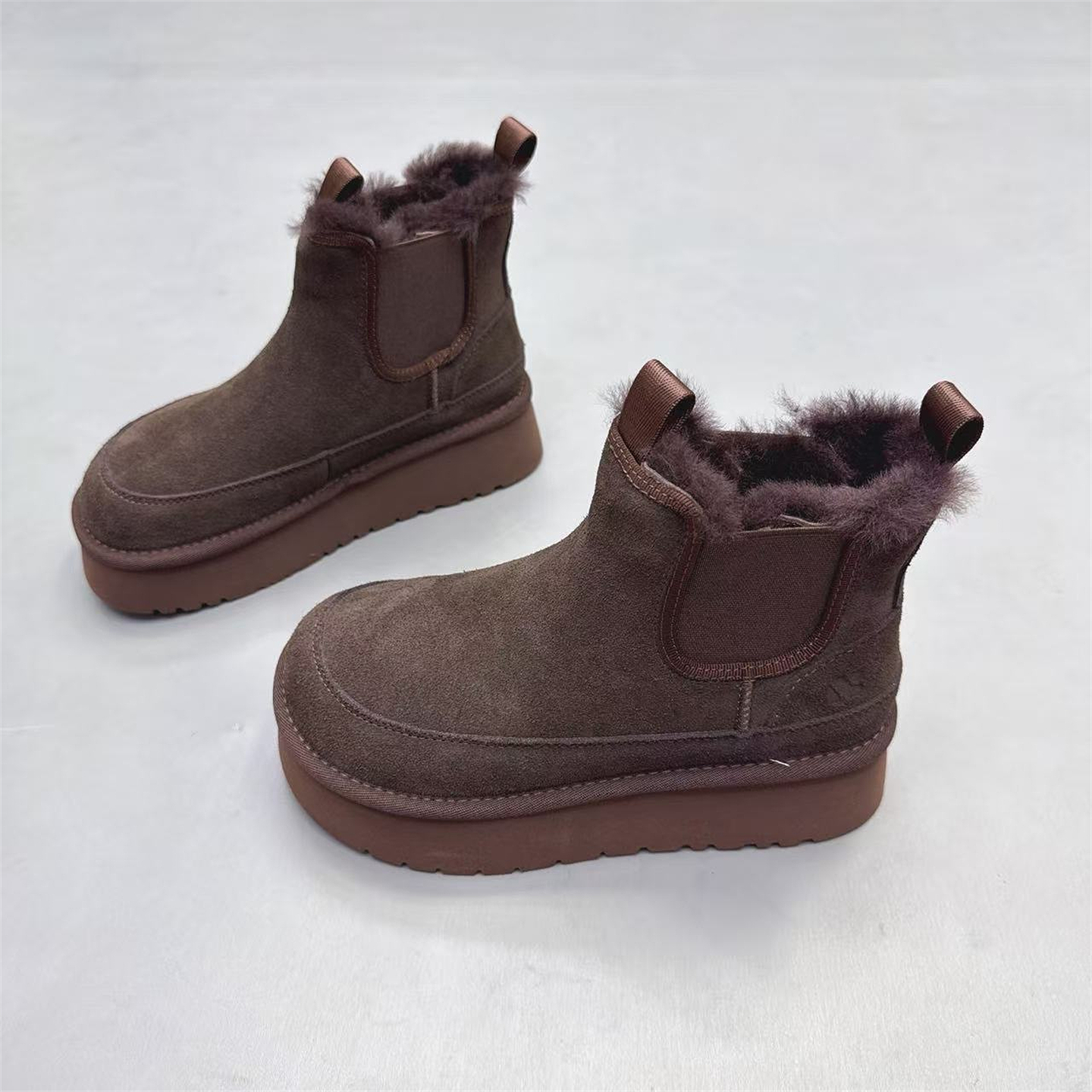 真皮女鞋圆头磨砂皮加绒切尔西靴2025冬新款加厚保暖雪地靴短筒靴