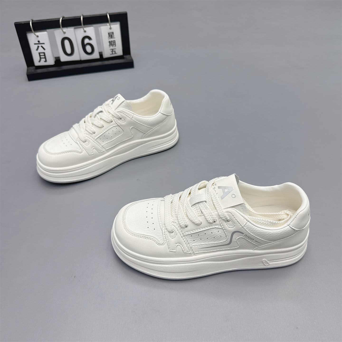 真皮女鞋2025早秋款韩版厚底小白鞋圆头系带百搭运动鞋休闲女板鞋